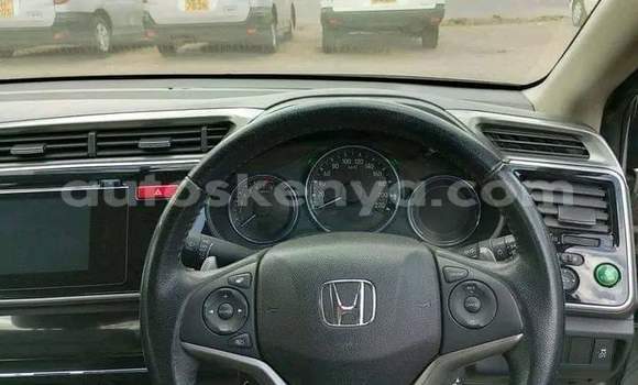 Oofamaa Honda City Silver Makiinaa iti Nairobi keessatti Nairobi keessatti Oofamaa Honda City Silver Makiinaa iti Nairobi keessatti Nairobi keessatti