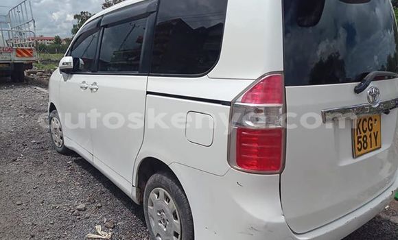 Buy Used Toyota Noah White Car in Nairobi in Nairobi Buy Used Toyota Noah White Car in Nairobi in Nairobi