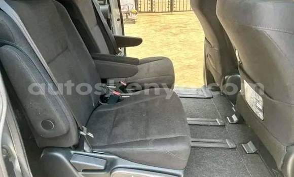 Oofamaa Toyota Voxy Silver Makiinaa iti Nairobi keessatti Nairobi keessatti Oofamaa Toyota Voxy Silver Makiinaa iti Nairobi keessatti Nairobi keessatti