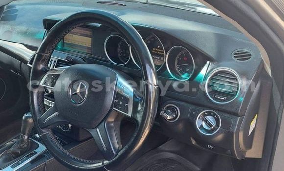 Buy Used Mercedes-Benz C-Classe White Car in Nairobi in Nairobi Buy Used Mercedes-Benz C-Classe White Car in Nairobi in Nairobi