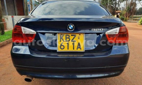 Oofamaa BMW 3–Series Blue Makiinaa iti Nairobi keessatti Nairobi keessatti Oofamaa BMW 3–Series Blue Makiinaa iti Nairobi keessatti Nairobi keessatti