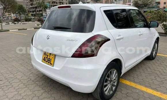 Oofamaa Suzuki Swift White Makiinaa iti Nairobi keessatti Nairobi keessatti Oofamaa Suzuki Swift White Makiinaa iti Nairobi keessatti Nairobi keessatti