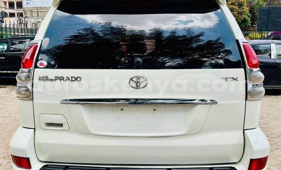Buy Used Toyota Land Cruiser Prado White Car in Nairobi in Nairobi Buy Used Toyota Land Cruiser Prado White Car in Nairobi in Nairobi
