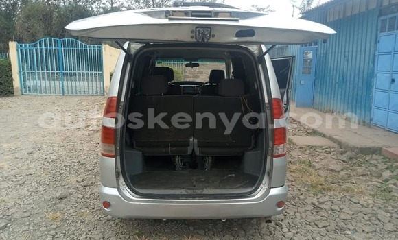 Nunua Ilio tumika Toyota Noah Fedha Gari ndani ya Nairobi nchini Nairobi Nunua Ilio tumika Toyota Noah Fedha Gari ndani ya Nairobi nchini Nairobi