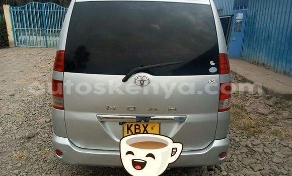 Nunua Ilio tumika Toyota Noah Fedha Gari ndani ya Nairobi nchini Nairobi Nunua Ilio tumika Toyota Noah Fedha Gari ndani ya Nairobi nchini Nairobi