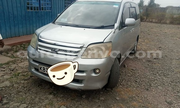 Nunua Ilio tumika Toyota Noah Fedha Gari ndani ya Nairobi nchini Nairobi Nunua Ilio tumika Toyota Noah Fedha Gari ndani ya Nairobi nchini Nairobi