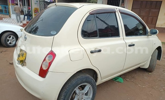 Nunua Ilio tumika Nissan March Nyeupe Gari ndani ya Nairobi nchini Nairobi Nunua Ilio tumika Nissan March Nyeupe Gari ndani ya Nairobi nchini Nairobi