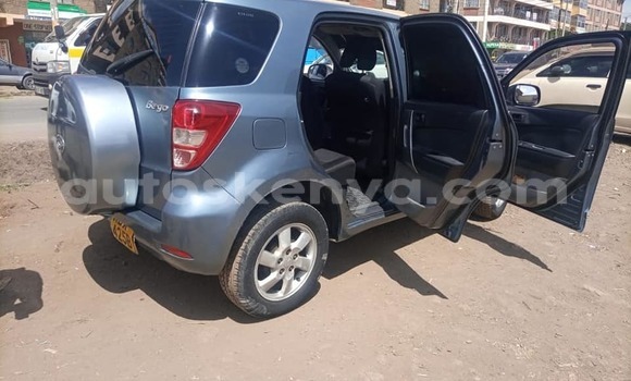 Nunua Ilio tumika Toyota Rush Bluu Gari ndani ya Nairobi nchini Nairobi Nunua Ilio tumika Toyota Rush Bluu Gari ndani ya Nairobi nchini Nairobi