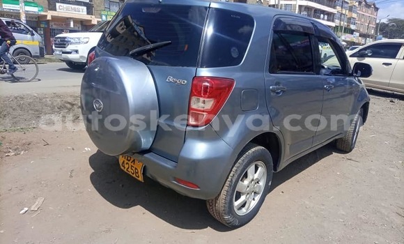 Nunua Ilio tumika Toyota Rush Bluu Gari ndani ya Nairobi nchini Nairobi Nunua Ilio tumika Toyota Rush Bluu Gari ndani ya Nairobi nchini Nairobi