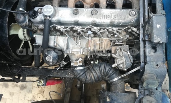 Nunua Ilio tumika Mitsubishi Fuso Nyeupe Lori ndani ya Nairobi nchini Nairobi