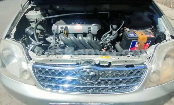 Nunua Ilio tumika Toyota Corolla Fedha Gari ndani ya Nairobi nchini Nairobi Nunua Ilio tumika Toyota Corolla Fedha Gari ndani ya Nairobi nchini Nairobi