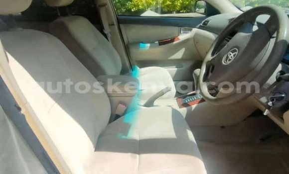 Nunua Ilio tumika Toyota Corolla Fedha Gari ndani ya Nairobi nchini Nairobi Nunua Ilio tumika Toyota Corolla Fedha Gari ndani ya Nairobi nchini Nairobi