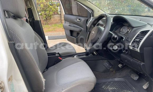Buy Used Nissan Wingroad White Car in Nairobi in Nairobi Buy Used Nissan Wingroad White Car in Nairobi in Nairobi