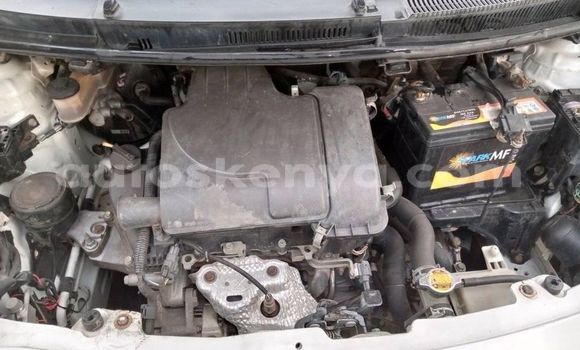 Buy Used Toyota Vitz White Car in Nairobi in Nairobi Buy Used Toyota Vitz White Car in Nairobi in Nairobi