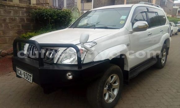 Nunua Ilio tumika Toyota Land Cruiser Prado Nyeupe Gari ndani ya Mombasa nchini Kenya ya Pwani Nunua Ilio tumika Toyota Land Cruiser Prado Nyeupe Gari ndani ya Mombasa nchini Kenya ya Pwani