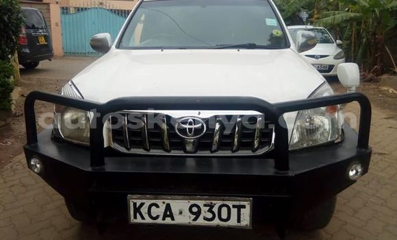 Nunua Ilio tumika Toyota Land Cruiser Prado Nyeupe Gari ndani ya Mombasa nchini Kenya ya Pwani Nunua Ilio tumika Toyota Land Cruiser Prado Nyeupe Gari ndani ya Mombasa nchini Kenya ya Pwani