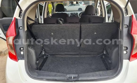 Nunua Ilio tumika Nissan Note Nyeupe Gari ndani ya Nairobi nchini Nairobi Nunua Ilio tumika Nissan Note Nyeupe Gari ndani ya Nairobi nchini Nairobi