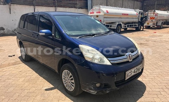 Oofamaa Toyota ISIS Blue Makiinaa iti Nairobi keessatti Nairobi keessatti Oofamaa Toyota ISIS Blue Makiinaa iti Nairobi keessatti Nairobi keessatti