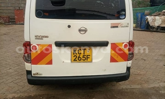 Oofamaa Nissan NV200 White Makiinaa iti Nairobi keessatti Nairobi keessatti Oofamaa Nissan NV200 White Makiinaa iti Nairobi keessatti Nairobi keessatti
