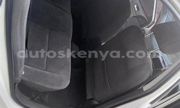 Oofamaa Toyota Premio White Makiinaa iti Nairobi keessatti Nairobi keessatti Oofamaa Toyota Premio White Makiinaa iti Nairobi keessatti Nairobi keessatti