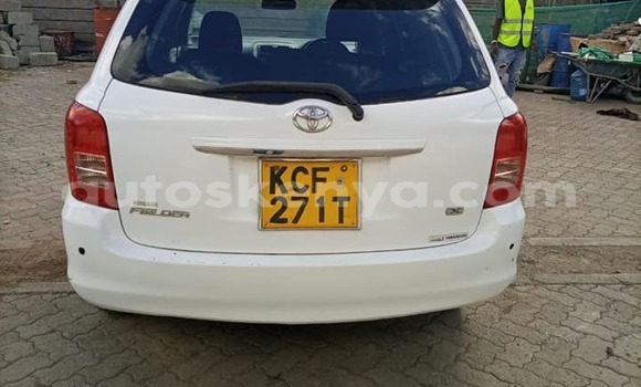 Oofamaa Toyota Fielder White Makiinaa iti Nairobi keessatti Nairobi keessatti Oofamaa Toyota Fielder White Makiinaa iti Nairobi keessatti Nairobi keessatti