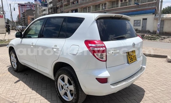 Buy Used Toyota RAV4 White Car in Nairobi in Nairobi Buy Used Toyota RAV4 White Car in Nairobi in Nairobi