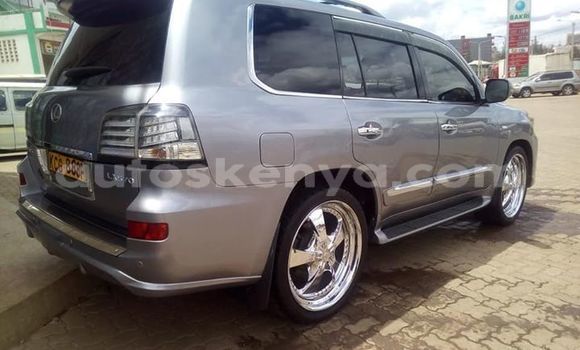 Nunua Ilio tumika Lexus LX 570 Fedha Gari ndani ya Nairobi nchini Nairobi Nunua Ilio tumika Lexus LX 570 Fedha Gari ndani ya Nairobi nchini Nairobi