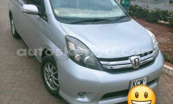 Buy Used Toyota ISIS Silver Car in Nairobi in Nairobi