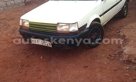 Buy Used Toyota Corolla White Car in Nairobi in Nairobi