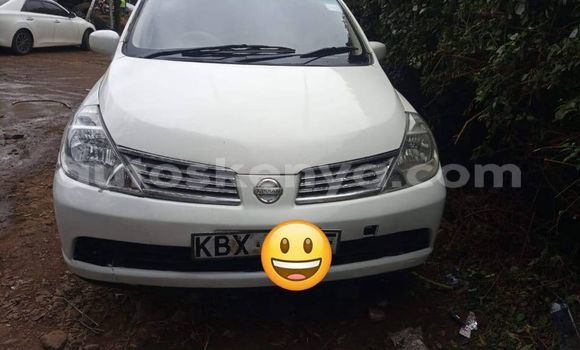Oofamaa Nissan tiida White Makiinaa iti Nairobi keessatti Nairobi keessatti Oofamaa Nissan tiida White Makiinaa iti Nairobi keessatti Nairobi keessatti