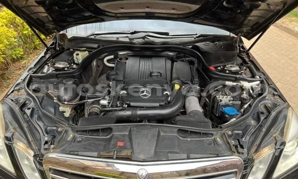 Buy Used Mercedes‒Benz E–Class Black Car in Nairobi in Nairobi Buy Used Mercedes‒Benz E–Class Black Car in Nairobi in Nairobi