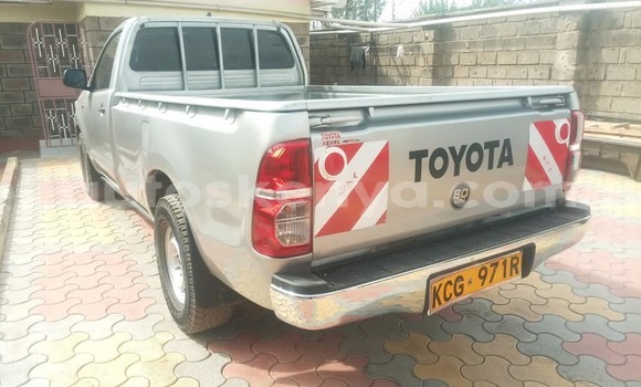 Buy Used Toyota Hilux Silver Car in Nairobi in Nairobi Buy Used Toyota Hilux Silver Car in Nairobi in Nairobi