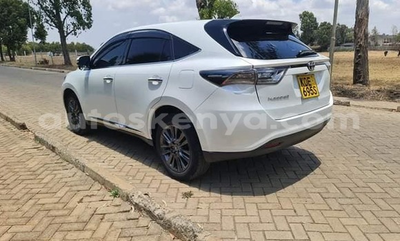 Buy Used Toyota Harrier White Car in Nairobi in Nairobi Buy Used Toyota Harrier White Car in Nairobi in Nairobi