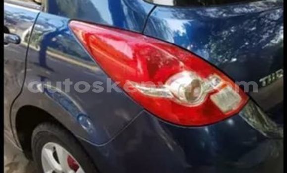 Nunua Ilio tumika Nissan tiida Bluu Gari ndani ya Mombasa nchini Kenya ya Pwani Nunua Ilio tumika Nissan tiida Bluu Gari ndani ya Mombasa nchini Kenya ya Pwani