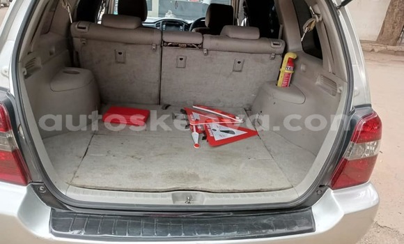Buy Used Toyota Kluger Silver Car in Nairobi in Nairobi Buy Used Toyota Kluger Silver Car in Nairobi in Nairobi