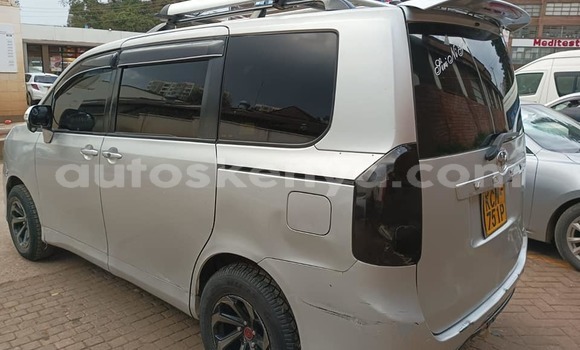 Buy Used Toyota Voxy Silver Car in Nairobi in Nairobi Buy Used Toyota Voxy Silver Car in Nairobi in Nairobi