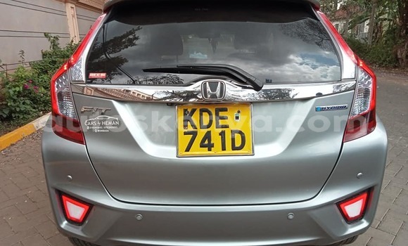 Buy Used Honda Fit Silver Car in Nairobi in Nairobi Buy Used Honda Fit Silver Car in Nairobi in Nairobi