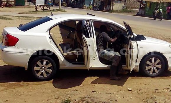 Nunua Ilio tumika Toyota Premio Nyeupe Gari ndani ya Mombasa nchini Kenya ya Pwani Nunua Ilio tumika Toyota Premio Nyeupe Gari ndani ya Mombasa nchini Kenya ya Pwani