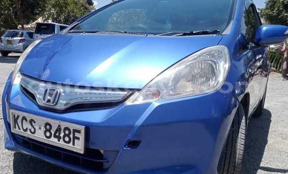 Oofamaa Honda Fit Blue Makiinaa iti Nairobi keessatti Nairobi keessatti