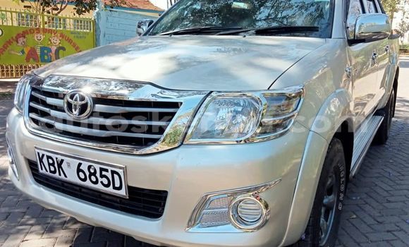 Buy Used Toyota Hilux Silver Car in Nairobi in Nairobi