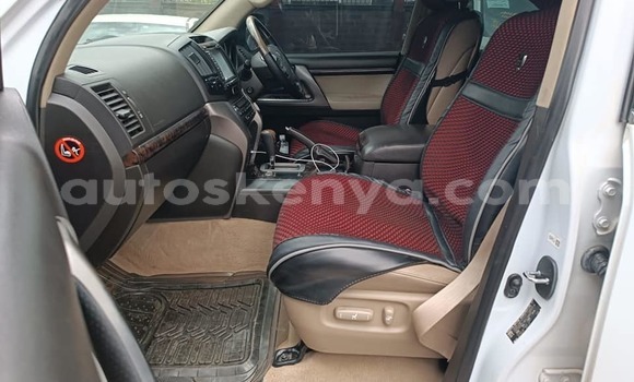 Buy Used Toyota Land Cruiser White Car in Nairobi in Nairobi Buy Used Toyota Land Cruiser White Car in Nairobi in Nairobi