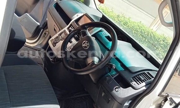 Buy Used Toyota Voxy White Car in Nairobi in Nairobi Buy Used Toyota Voxy White Car in Nairobi in Nairobi