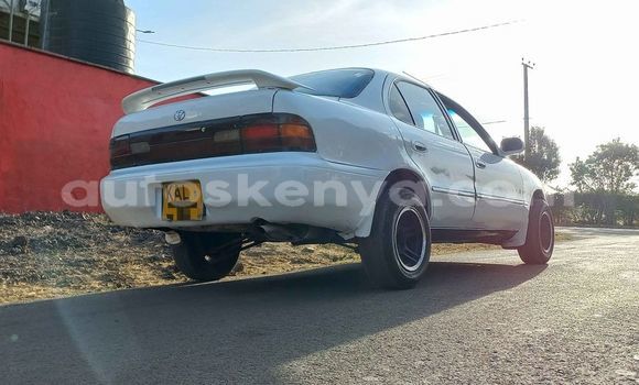 Nunua Ilio tumika Toyota Sprinter Nyeupe Gari ndani ya Nairobi nchini Nairobi Nunua Ilio tumika Toyota Sprinter Nyeupe Gari ndani ya Nairobi nchini Nairobi