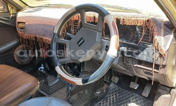 Nunua Ilio tumika Mitsubishi Lancer Beige Gari ndani ya Nairobi nchini Nairobi Nunua Ilio tumika Mitsubishi Lancer Beige Gari ndani ya Nairobi nchini Nairobi