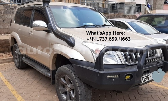 Oofamaa Toyota Land Cruiser Prado Beige Makiinaa iti Nairobi keessatti Nairobi keessatti Oofamaa Toyota Land Cruiser Prado Beige Makiinaa iti Nairobi keessatti Nairobi keessatti