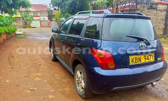 Nunua Ilio tumika Toyota IST Bluu Gari ndani ya Nairobi nchini Nairobi Nunua Ilio tumika Toyota IST Bluu Gari ndani ya Nairobi nchini Nairobi