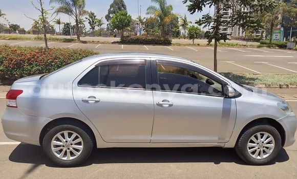 Nunua Ilio tumika Toyota Belta Fedha Gari ndani ya Nairobi nchini Nairobi Nunua Ilio tumika Toyota Belta Fedha Gari ndani ya Nairobi nchini Nairobi