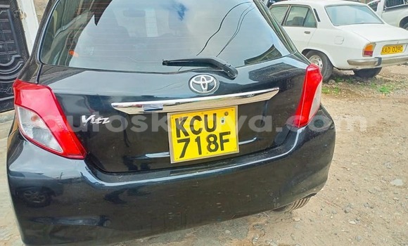 Nunua Ilio tumika Toyota Vitz Nyeusi Gari ndani ya Nairobi nchini Nairobi Nunua Ilio tumika Toyota Vitz Nyeusi Gari ndani ya Nairobi nchini Nairobi
