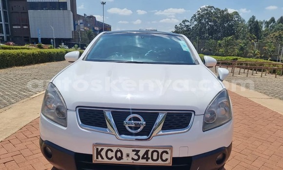 Nunua Ilio tumika Nissan Dualis Nyeupe Gari ndani ya Nairobi nchini Nairobi