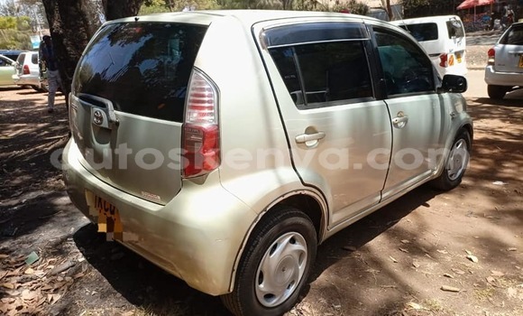 Nunua Ilio tumika Toyota Passo Beige Gari ndani ya Nairobi nchini Nairobi